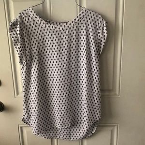 Ann Taylor M women’s short sleeved blouse